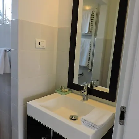 Romantica Mansarda In Piazza Madama Apartment *